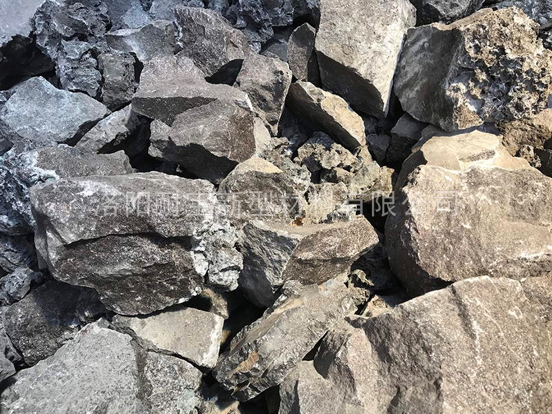 棕剛玉塊 棕剛玉塊